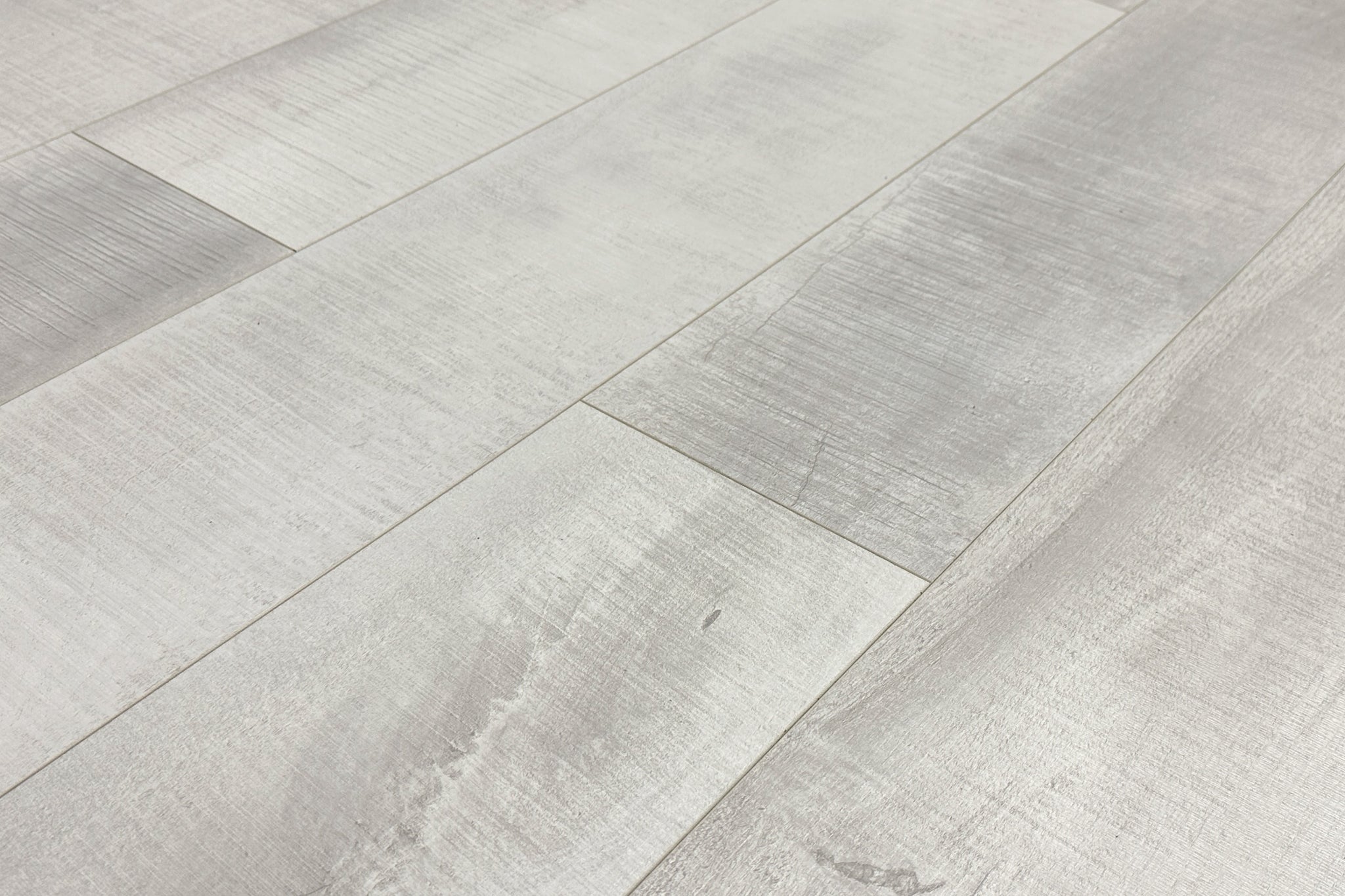 Pristine White AC5 – Montserrat Floors