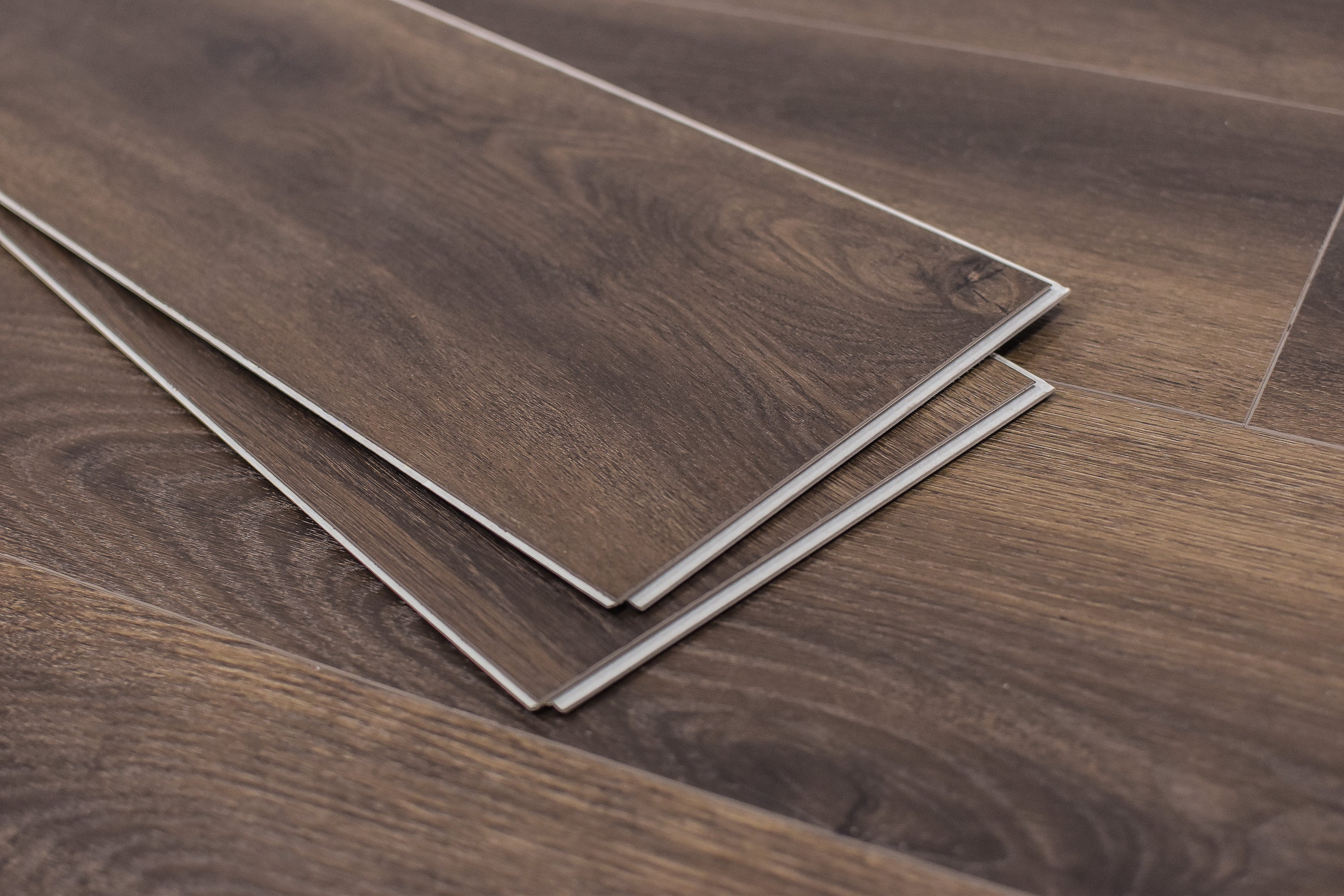 Studio Russet – Montserrat Floors